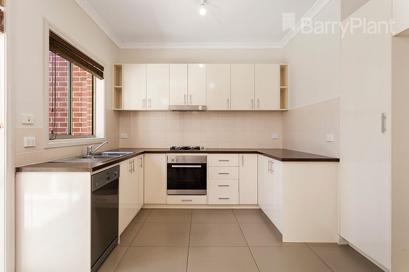 4/42 Inglis Road, Berwick VIC 3806, Image 1