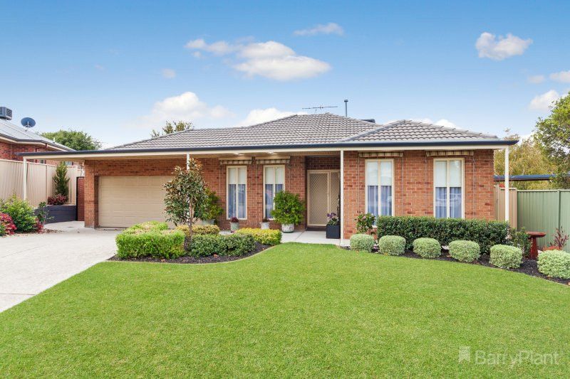 11 Walnut Grove Court, Kilmore VIC 3764, Image 0