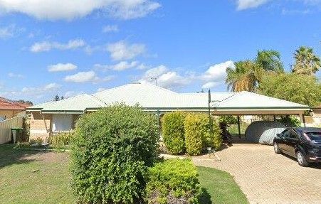 3 bedrooms House in 34 Requa Crescent WARNBRO WA, 6169