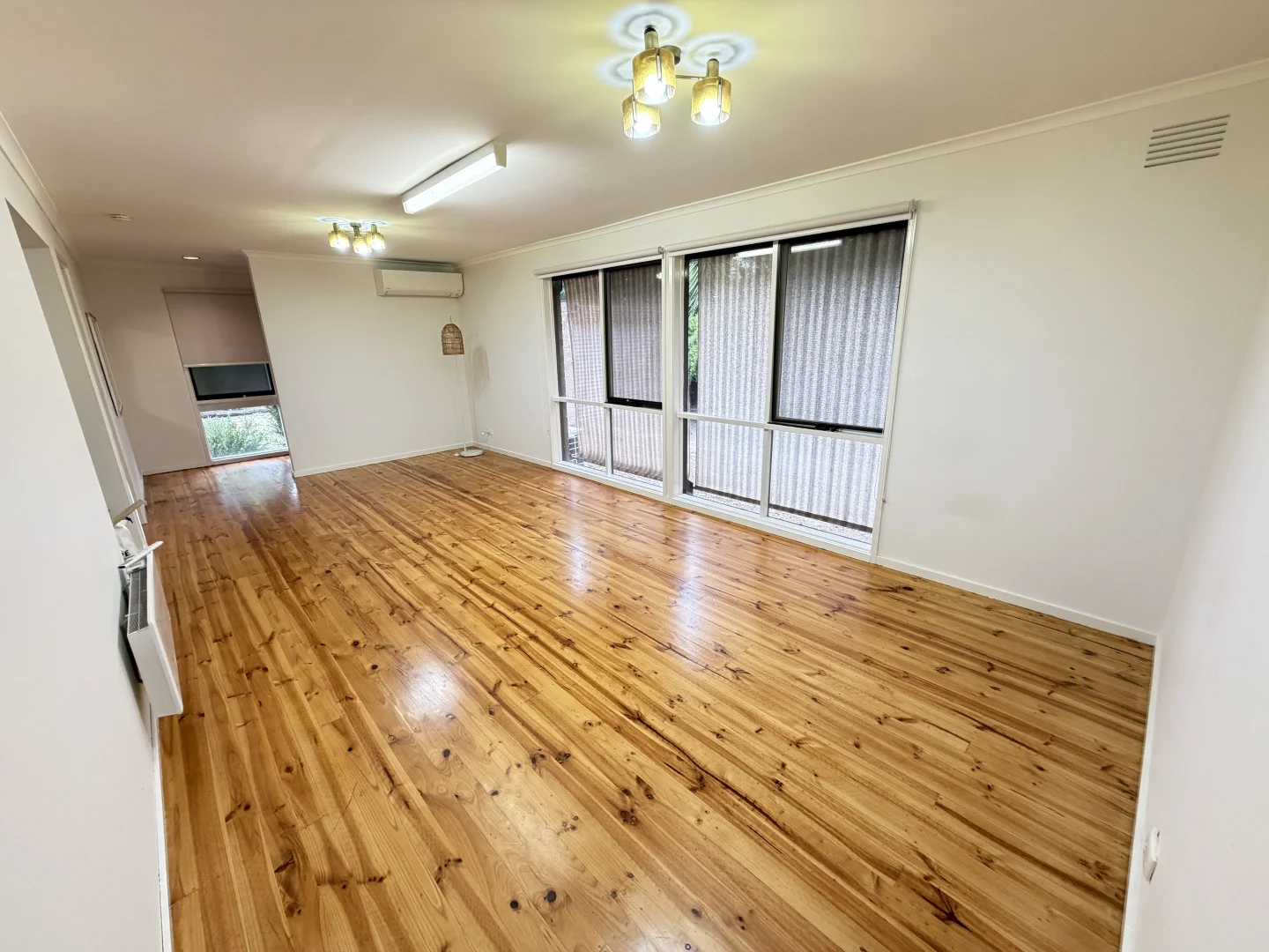 Additional image 3 of 33 Burleigh Road, Melton VIC 3337