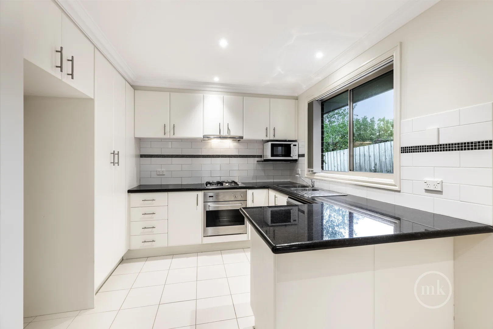 Additional image 4 of 3/25 Starling Street, Montmorency VIC 3094