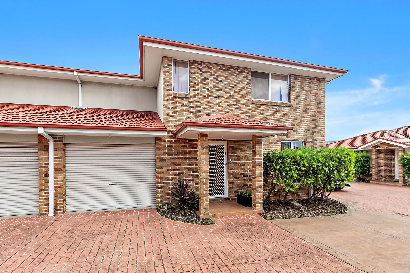 2/184186 Tongarra Road, Albion Park Property History