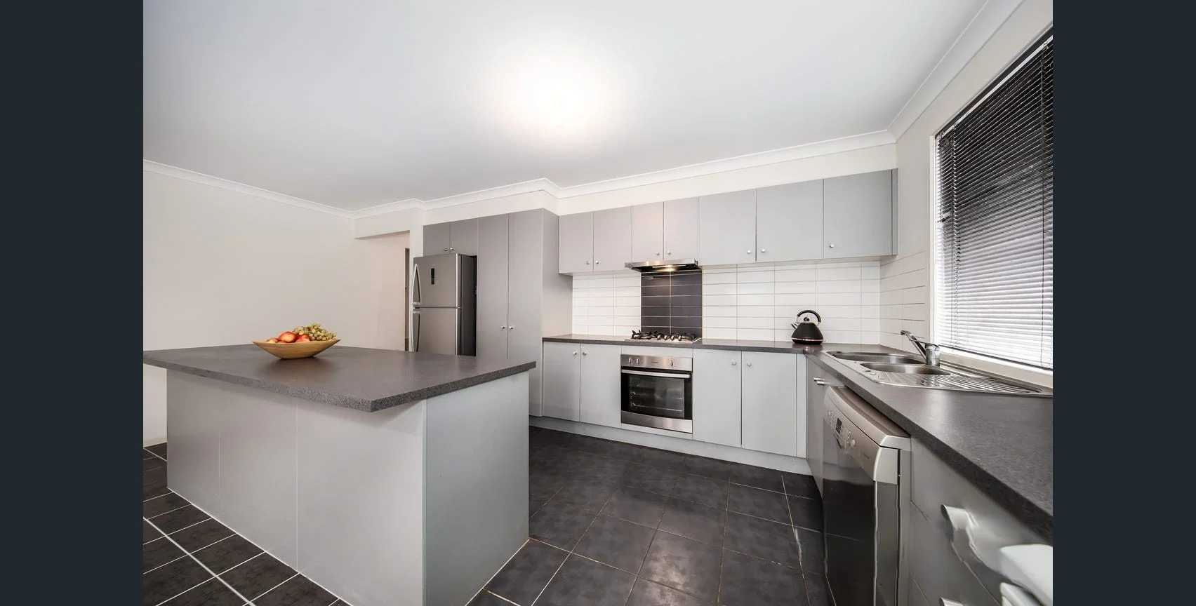 Additional image 6 of 52 Edmondshaw Drive, Deer Park VIC 3023