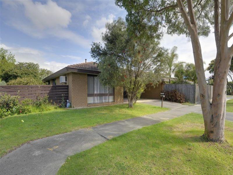 2/1 Brolga Boulevard, TRARALGON VIC 3844, Image 1