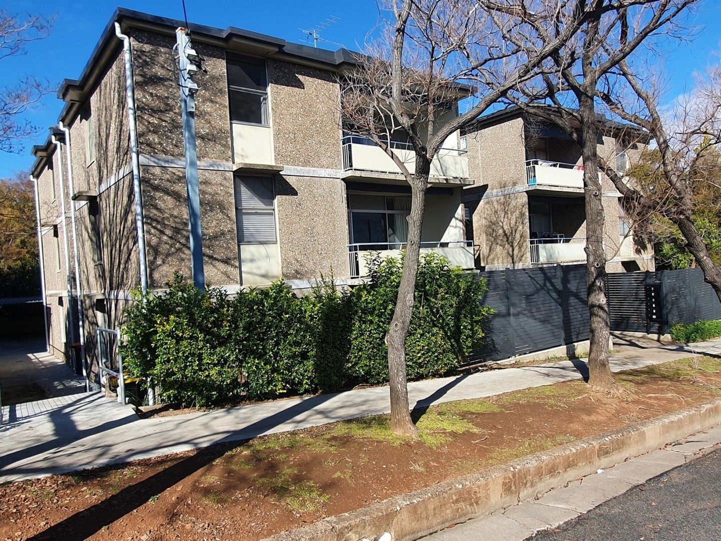 2 bedrooms Apartment / Unit / Flat in 9/ 67 White Street EAST TAMWORTH NSW, 2340