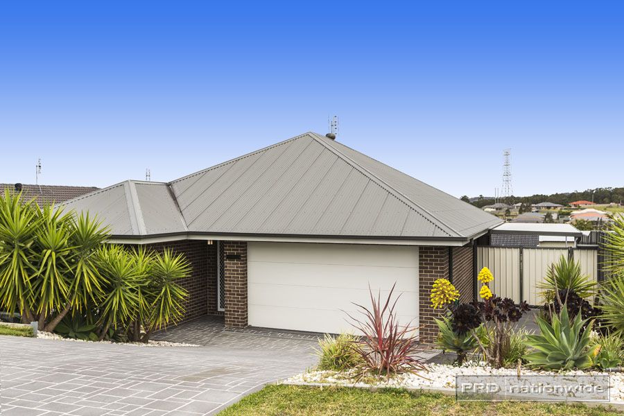 3 Woodbridge Drive, Cameron Park NSW 2285, Image 0