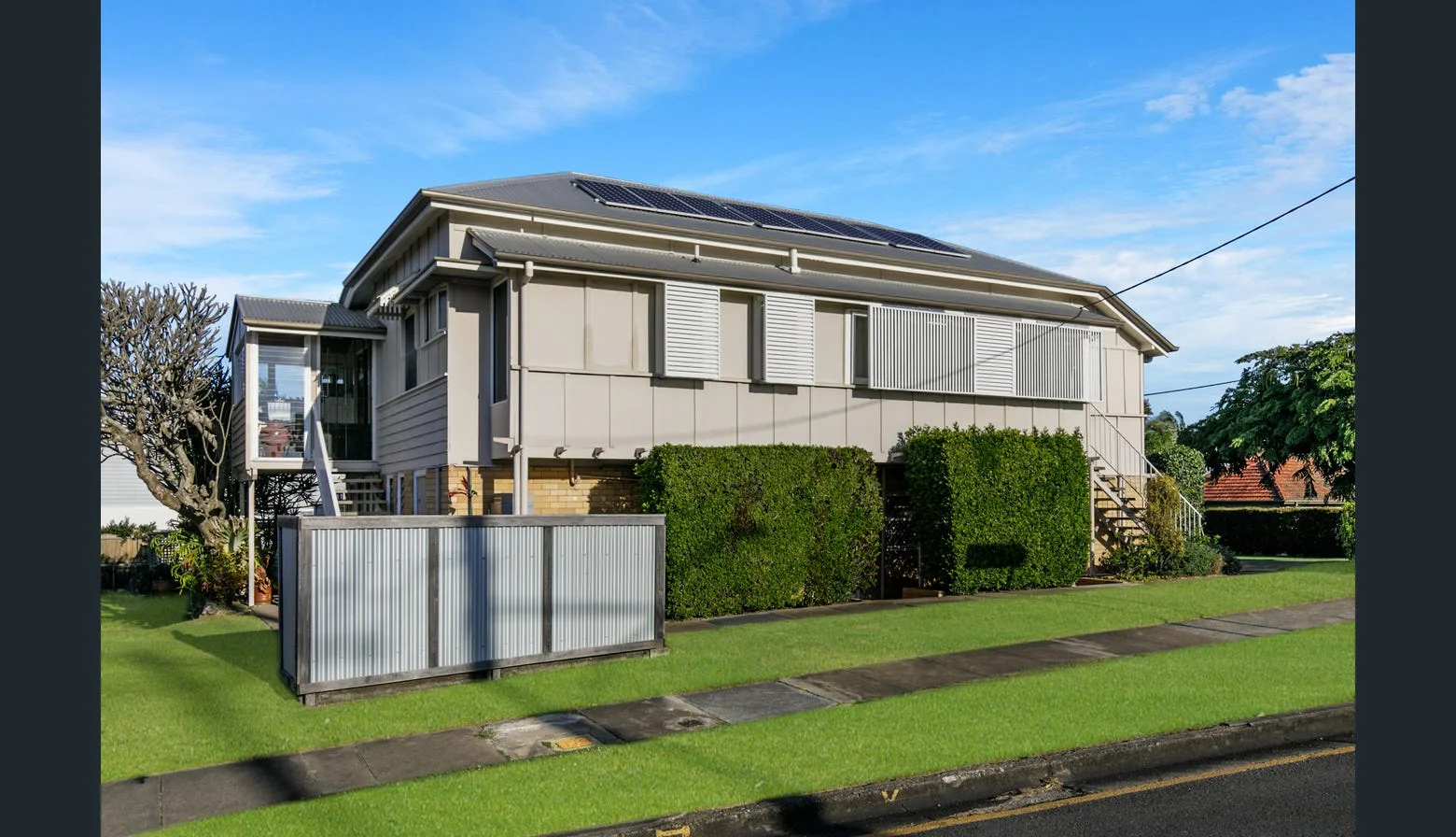 Primary image of 1/100 Mountjoy Terrace, Manly QLD 4179