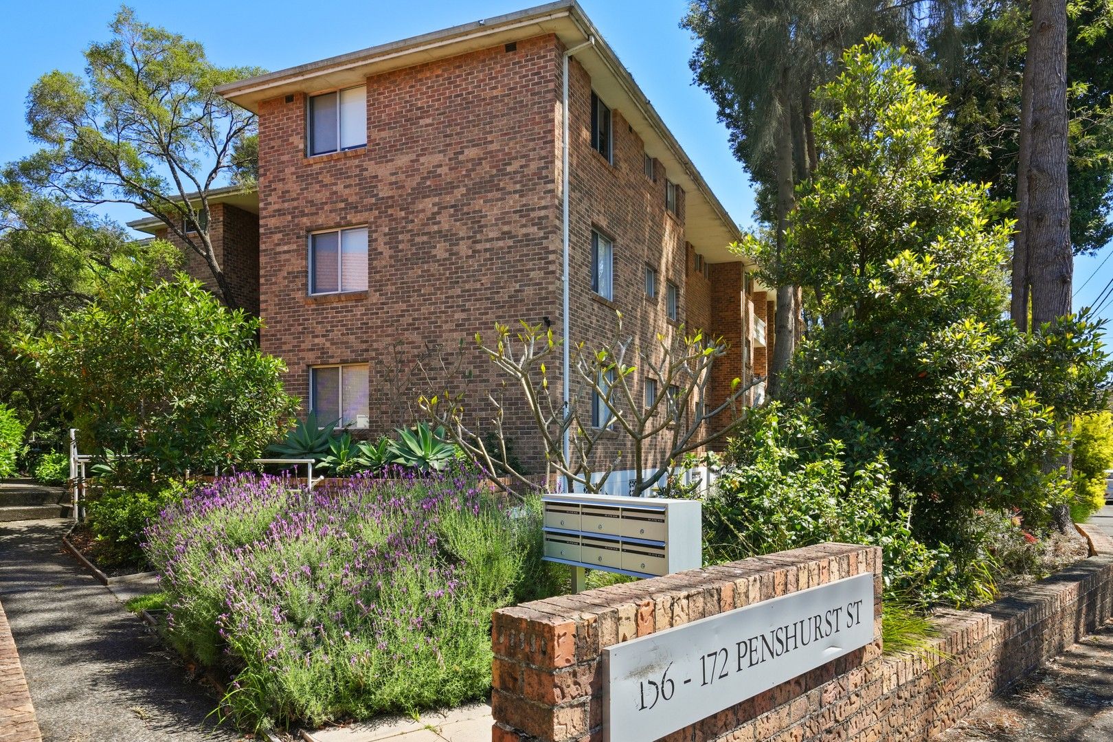 2 bedrooms Apartment / Unit / Flat in 6/156 Penshurst Street WILLOUGHBY NSW, 2068