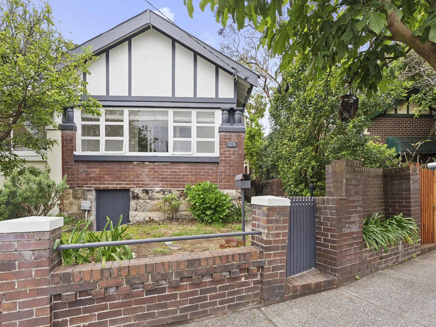 3 bedrooms House in 178 Bronte Road BONDI JUNCTION NSW, 2022