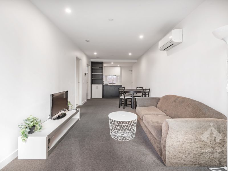 2 bedrooms Apartment / Unit / Flat in  MELBOURNE VIC, 3000