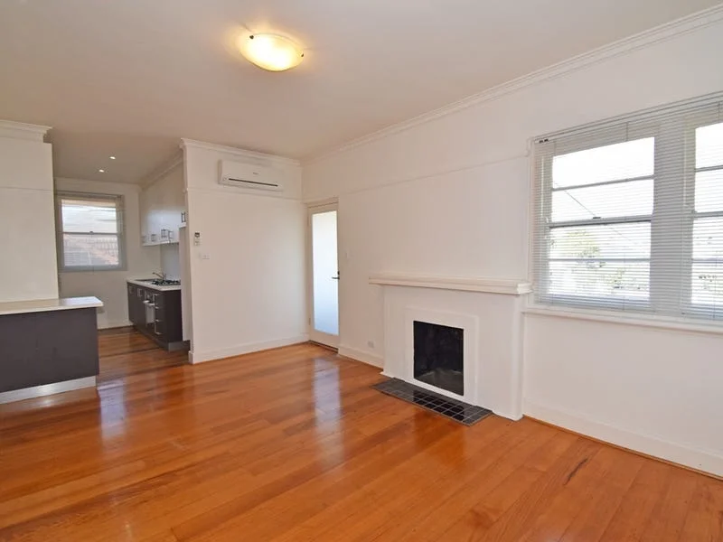Additional image 3 of 2/62 York Street, St Kilda West VIC 3182