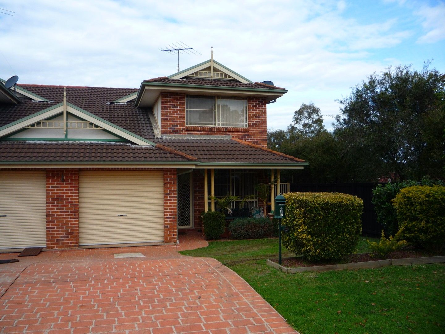 3 bedrooms House in 27 Whitehaven Avenue QUAKERS HILL NSW, 2763