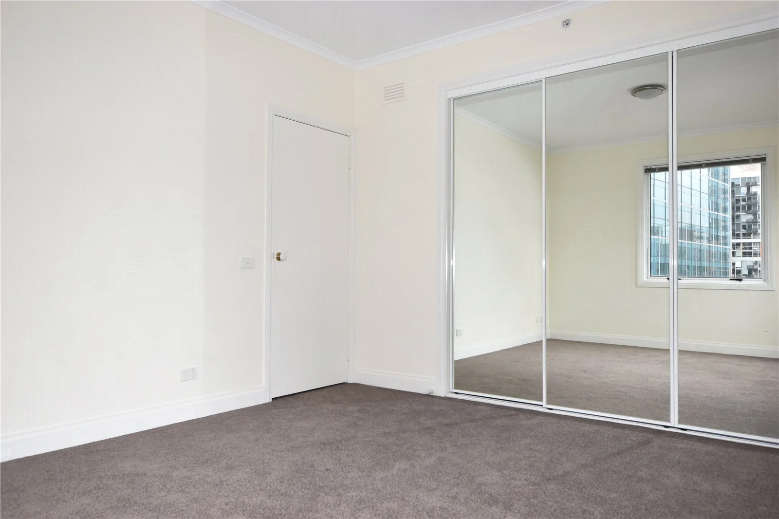 Additional image 3 of 103/33 La Trobe Street, Melbourne VIC 3000