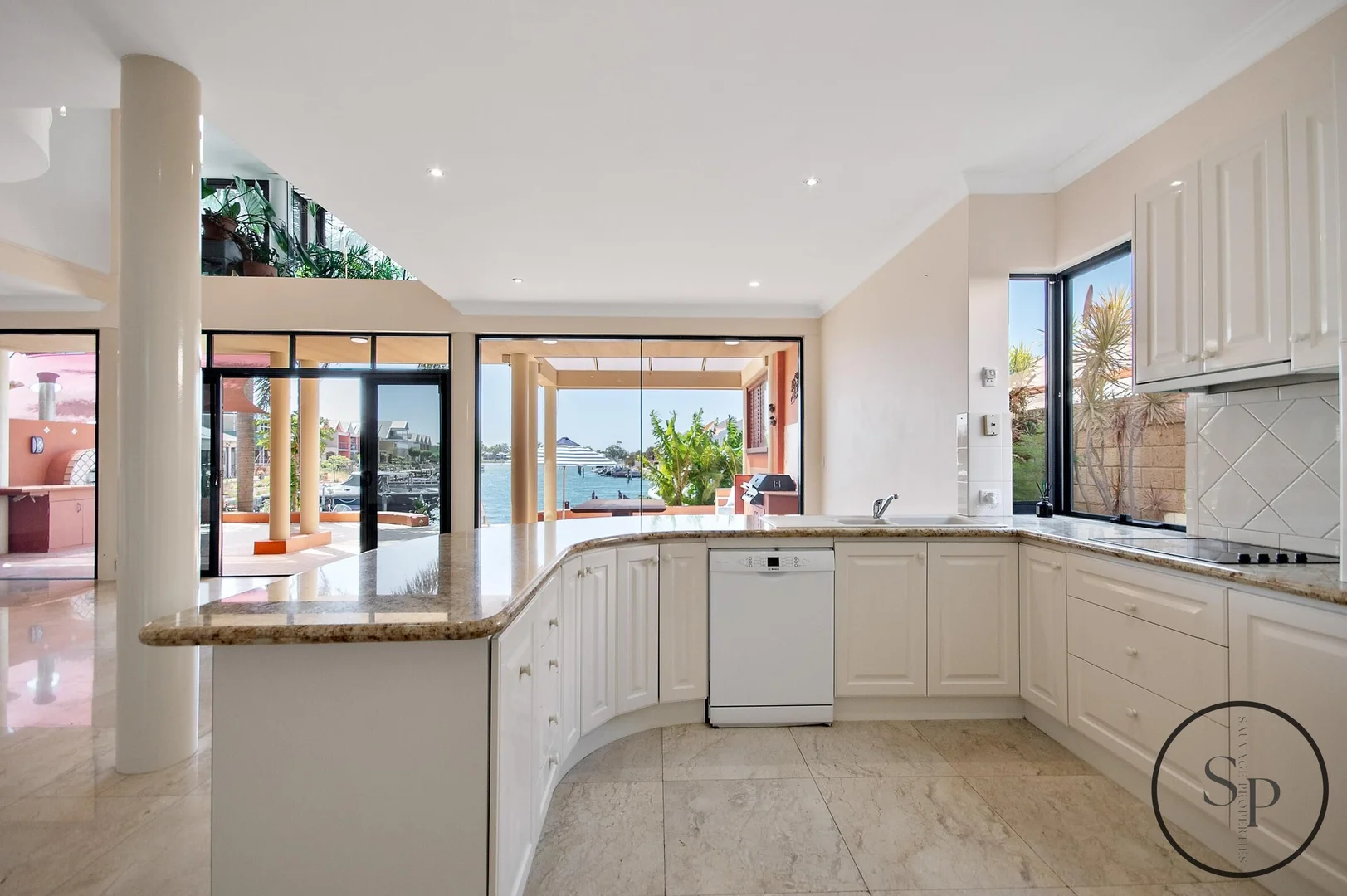 Additional image 10 of 8 Rialto Place, Halls Head WA 6210