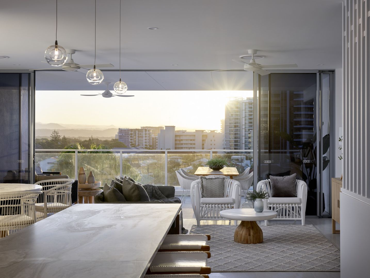 7 11 Rutledge Street Coolangatta Qld 4225 Domain