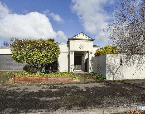 2/13 Shepherdson Road, Mount Gambier SA 5290