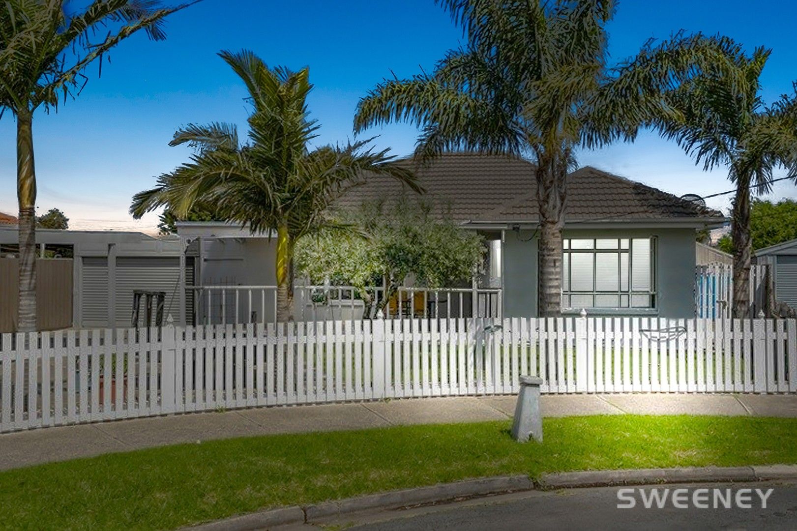 13 Blair Court, Altona North VIC 3025, Image 0