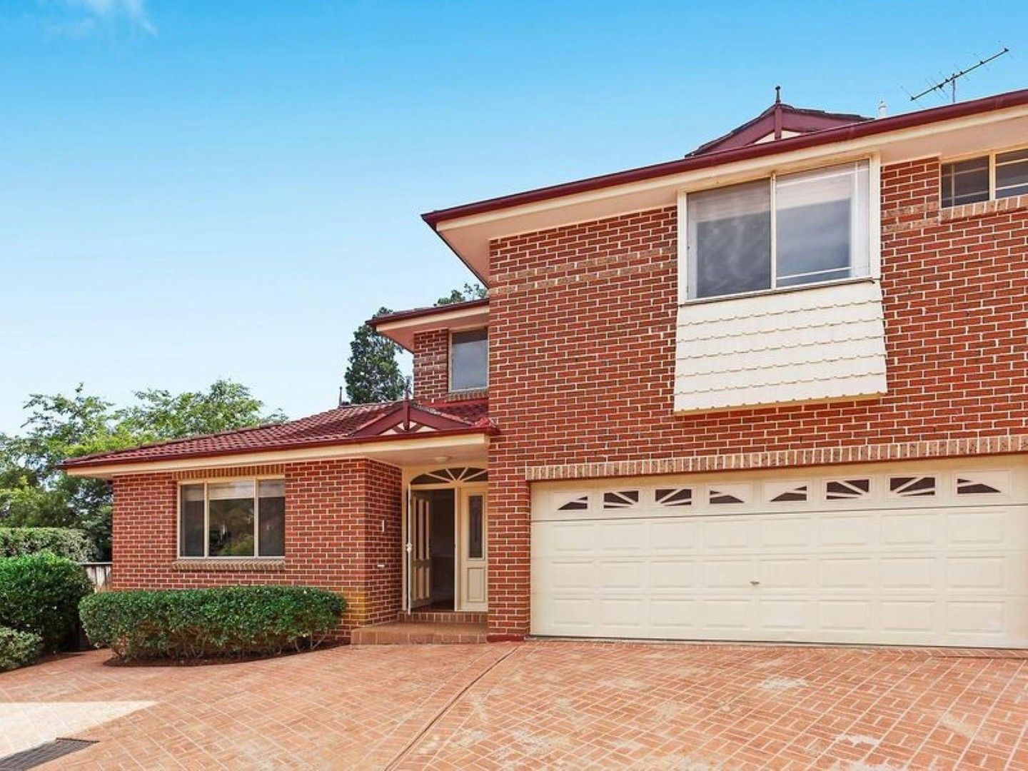 3 bedrooms Semi-Detached in 2/32A Taylor Street WEST PENNANT HILLS NSW, 2125
