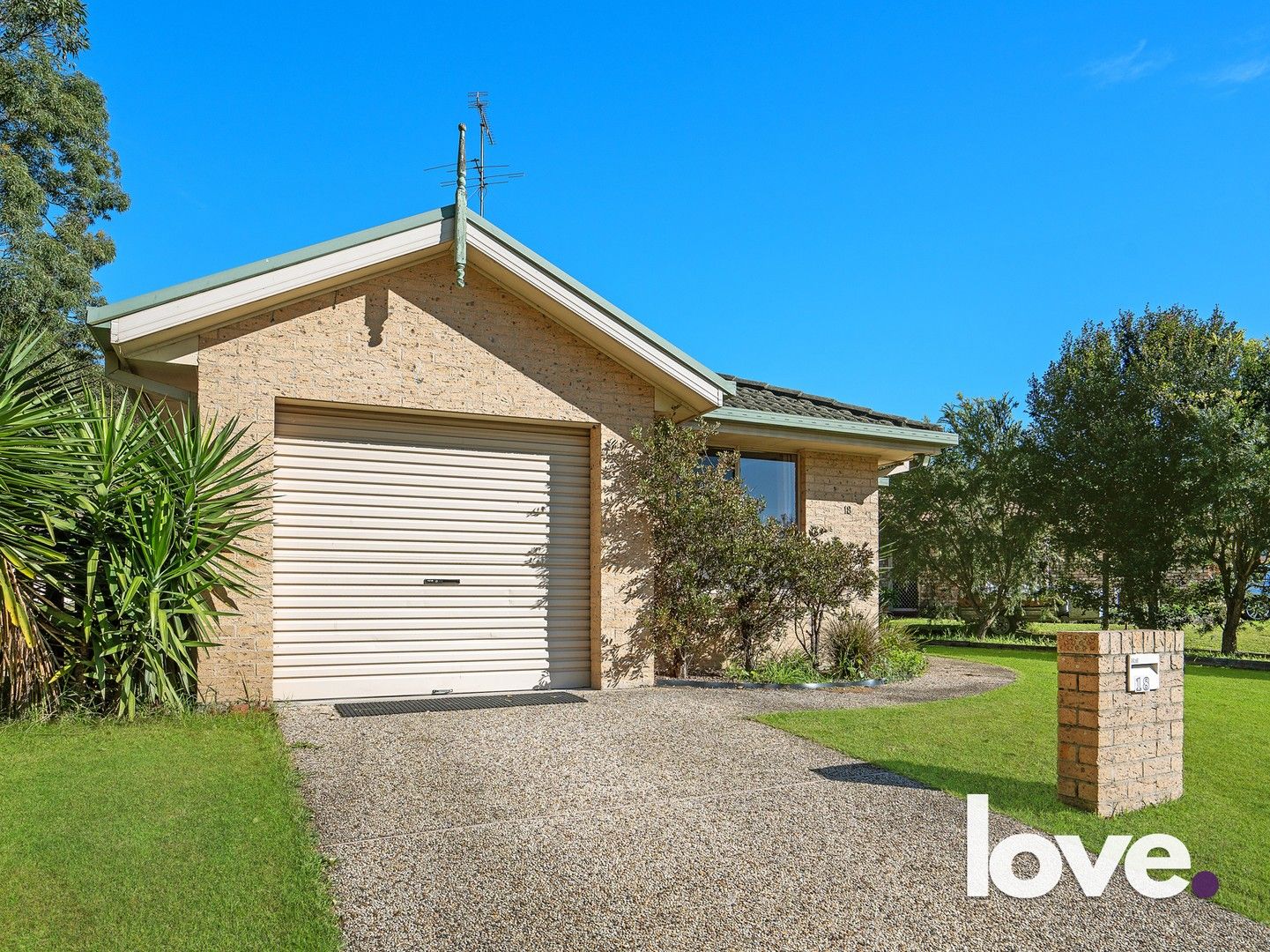 3 bedrooms House in 18 Courtney Cl WALLSEND NSW, 2287