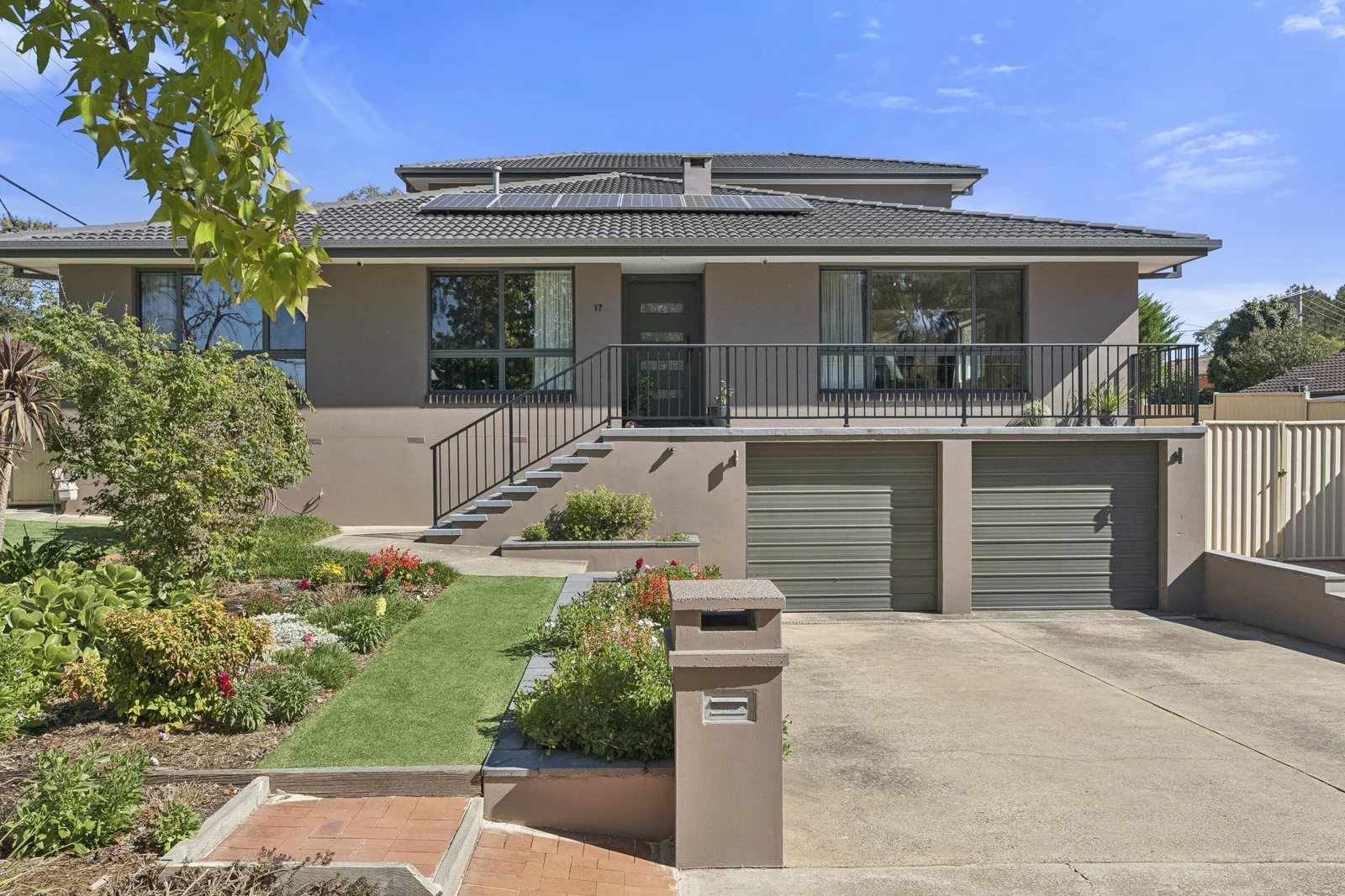 17 Buckley Circuit, Kambah ACT 2902