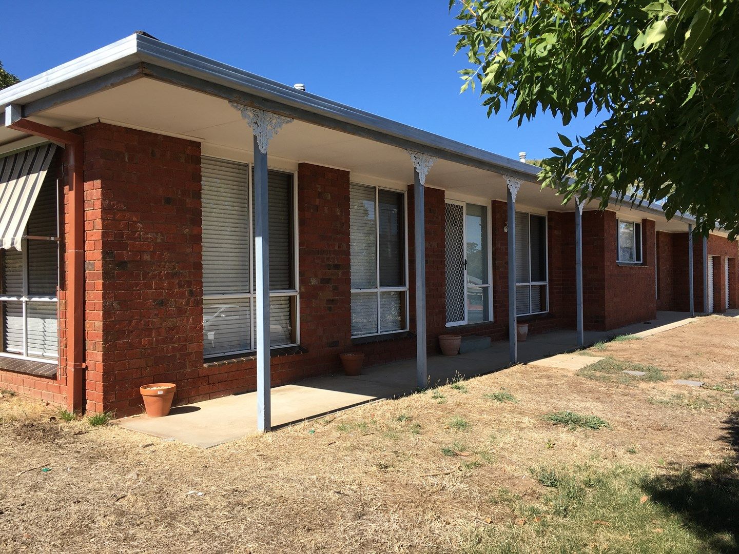 3 bedrooms House in 2 Mayfield Parade STRATHDALE VIC, 3550