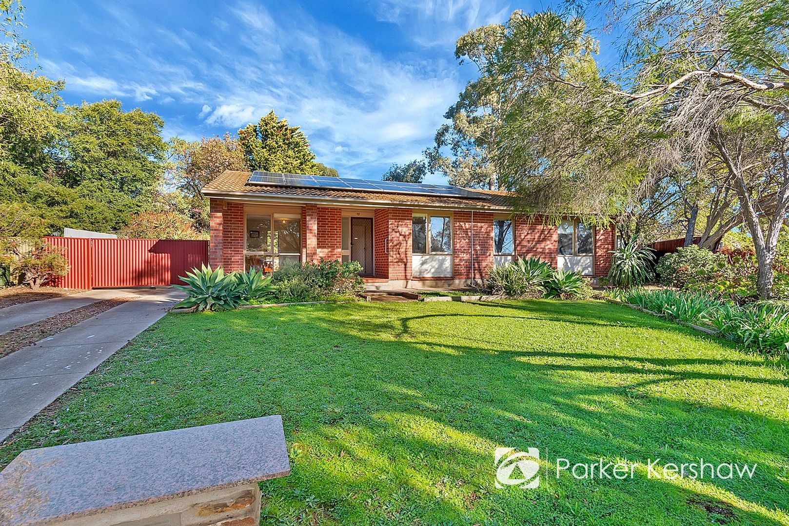 4 Zed Court, Surrey Down Property History & Address Research Domain