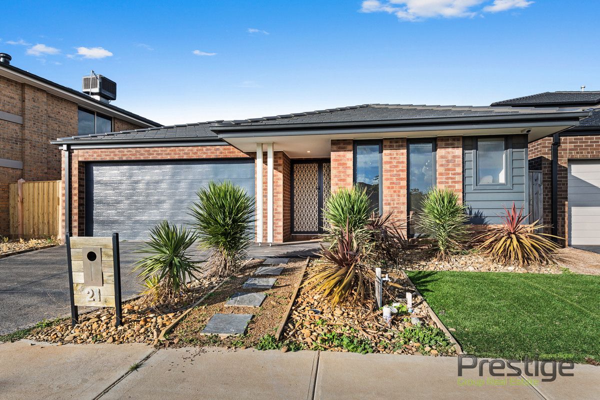 21 Dutch Avenue, Manor Lakes VIC 3024, Image 0