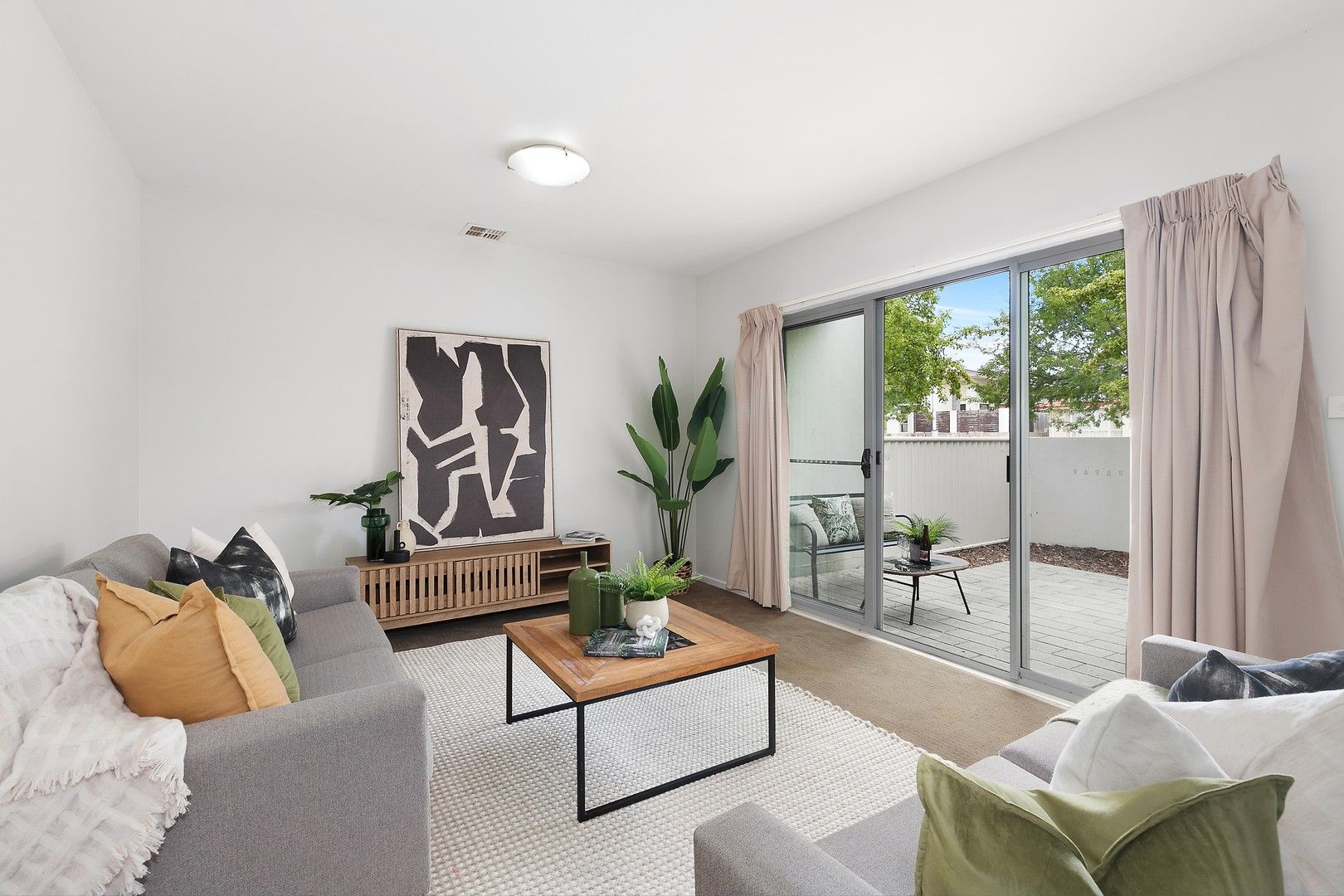 4/311 Flemington Road, Franklin ACT 2913, Image 1