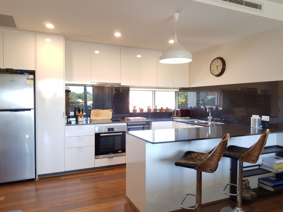 1 bedrooms Apartment / Unit / Flat in 1/32 Whatley Cr MOUNT LAWLEY WA, 6050