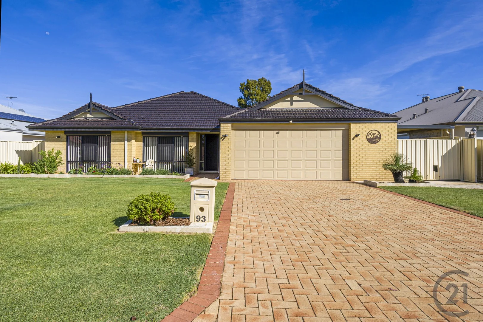 93 Midsummer Circle, Pinjarra WA 6208