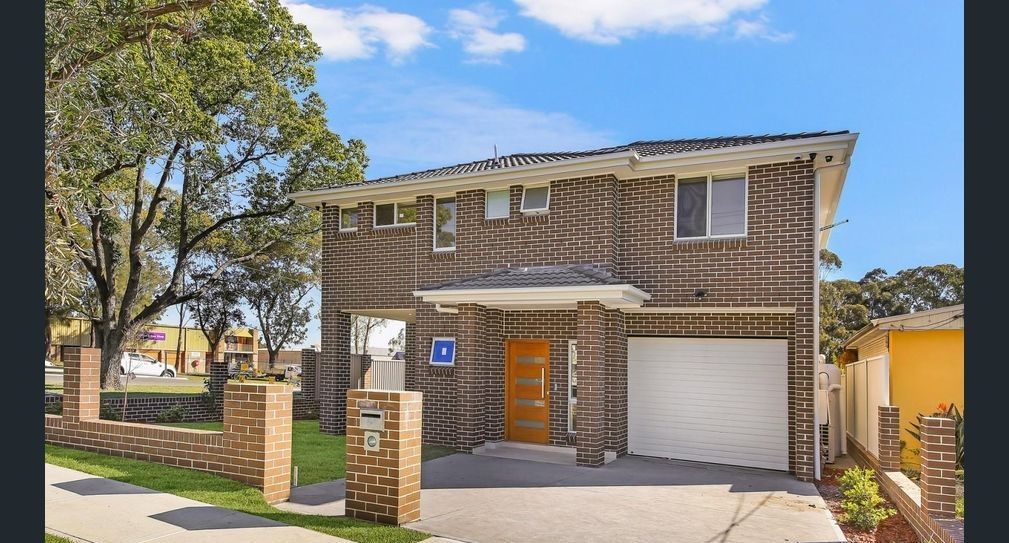 5 bedrooms House in 226 Girraween Road GIRRAWEEN NSW, 2145