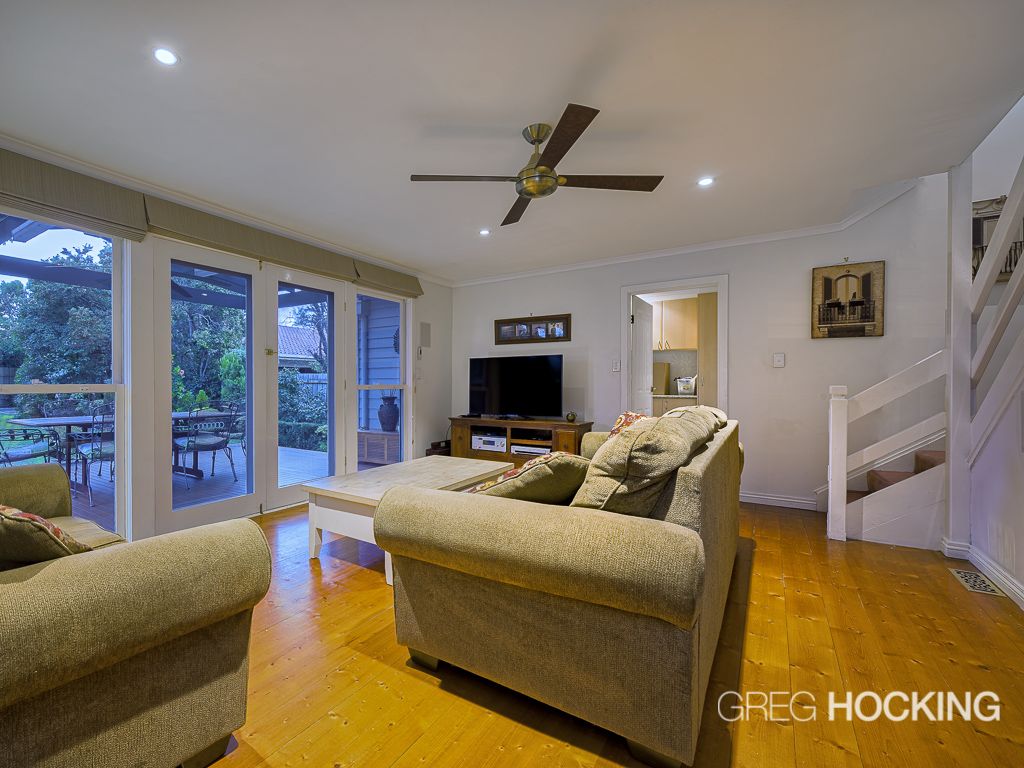 16 Sunray Avenue, Cheltenham VIC 3192, Image 2