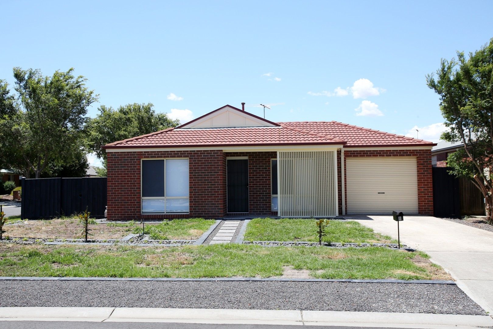8 Cover Drive, Sunbury VIC 3429 House For Rent Domain