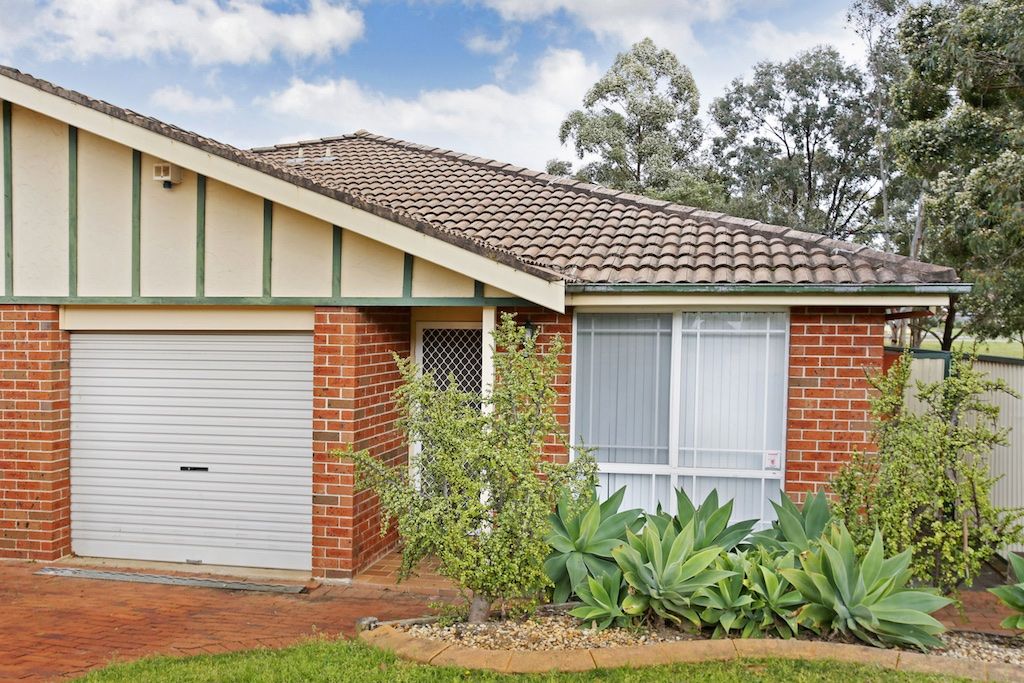 2/9 Hercules Road, Raby NSW 2566, Image 0