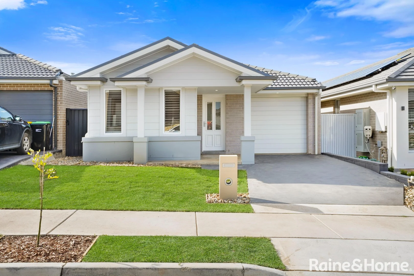 Primary image of 39 Broadacre Street, Austral NSW 2179