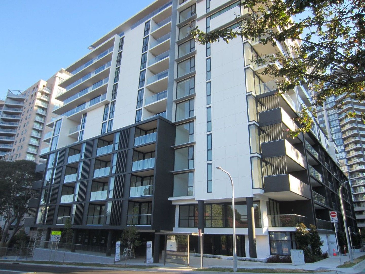 1 bedrooms Apartment / Unit / Flat in 327/28 Anderson Street CHATSWOOD NSW, 2067