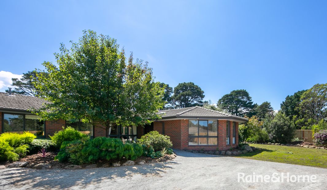 11A Ormerod Court, Gisborne VIC 3437, Image 2