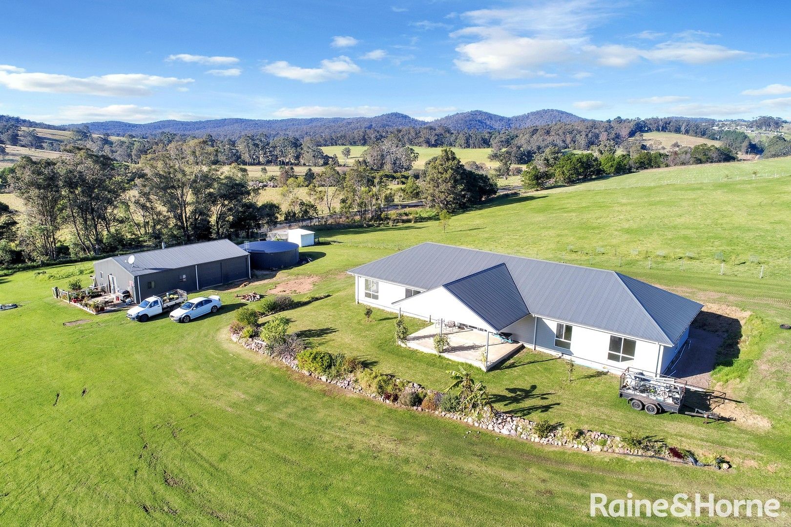 30 Mallyon Close, Lochiel NSW 2549, Image 0