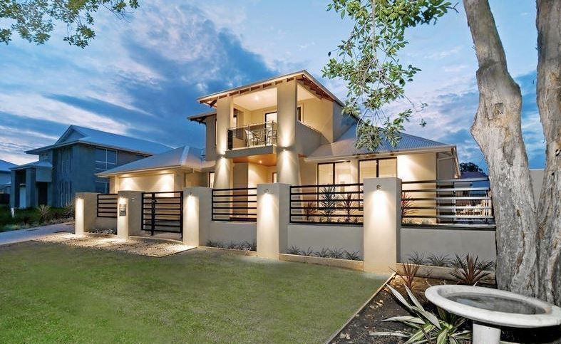 4 bedrooms House in 72 Sylvateere Crescent WAKERLEY QLD, 4154