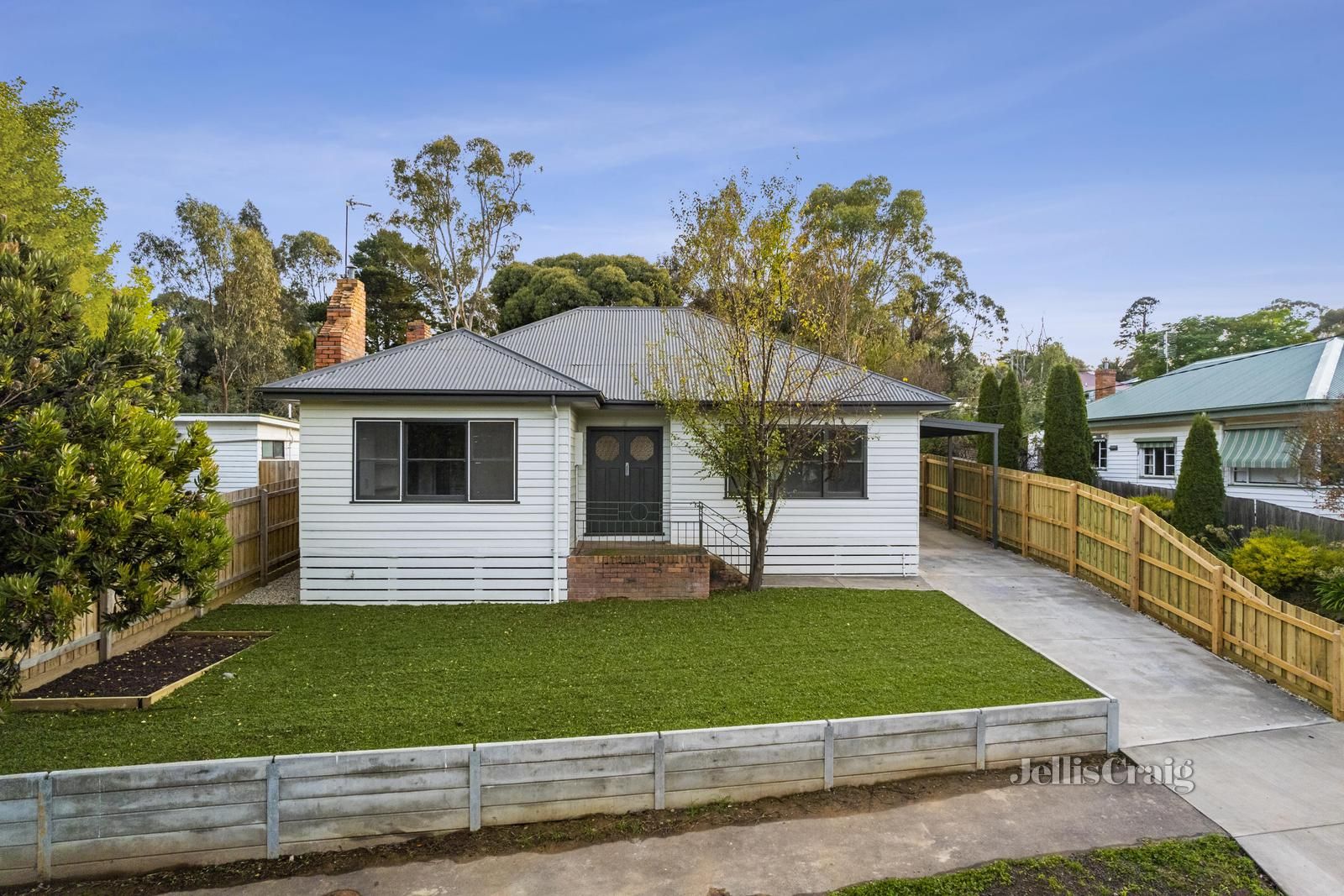 42 Ray Street, Castlemaine VIC 3450, Image 0