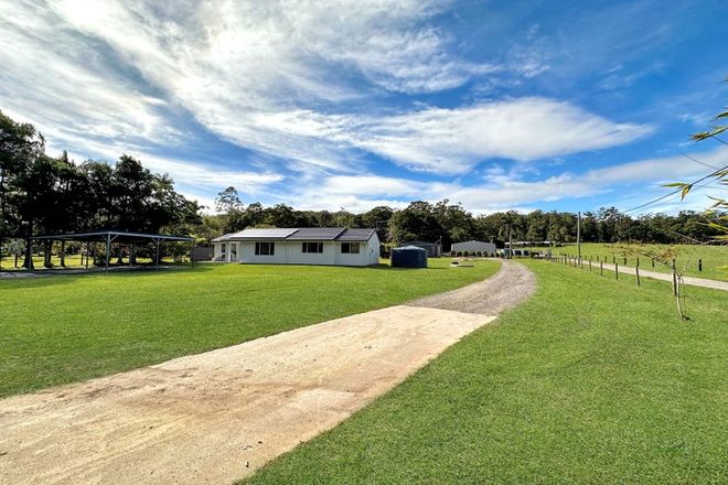 Picture of 219 Dales Road, CHEVALLUM QLD 4555