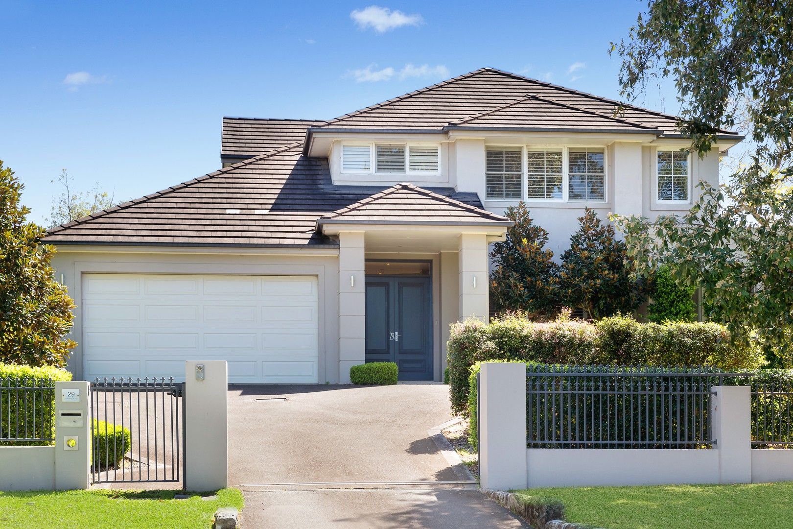 5 bedrooms House in 29 Yarrabung Road ST IVES NSW, 2075