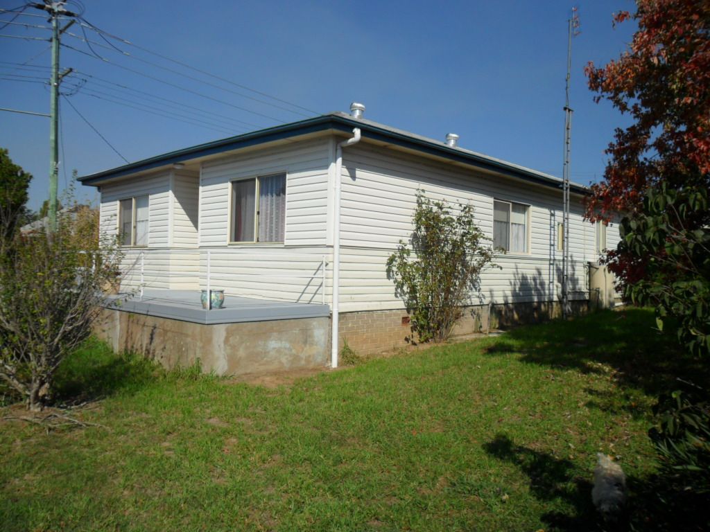 16 Albury, Harden NSW 2587, Image 0
