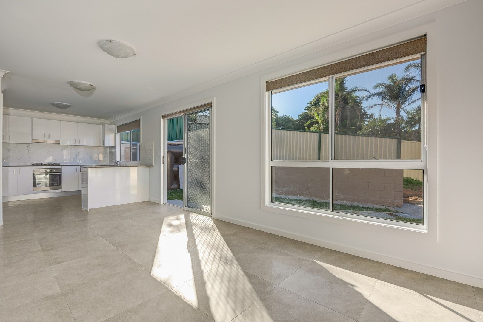 55a Stanleigh Cres, West Wollongong NSW 2500, Image 2