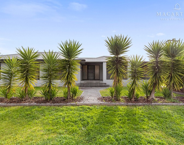 38 Geneva Crescent, Lake Albert NSW 2650