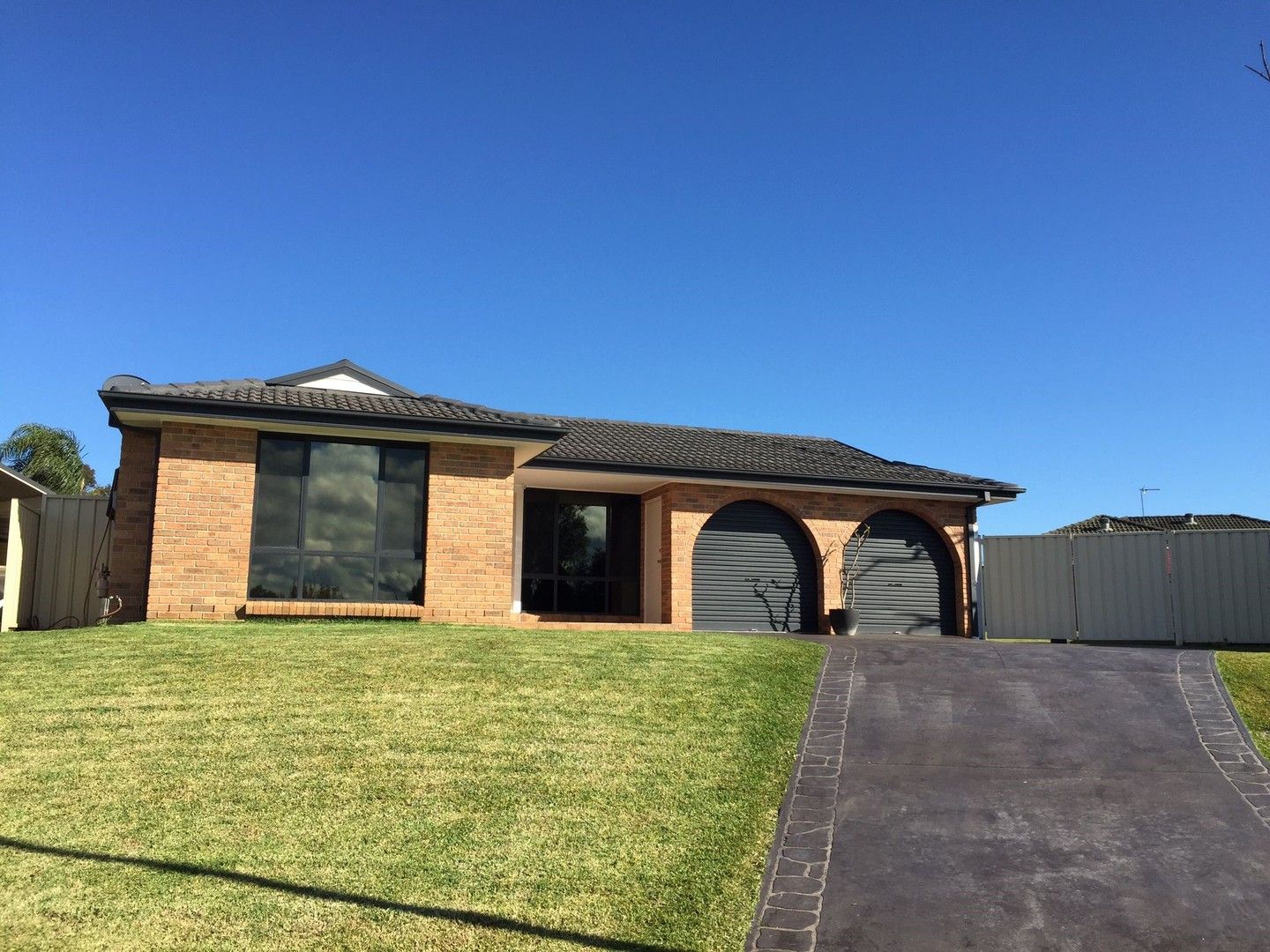 5 bedrooms House in 10 Wilkinson Place CRANEBROOK NSW, 2749