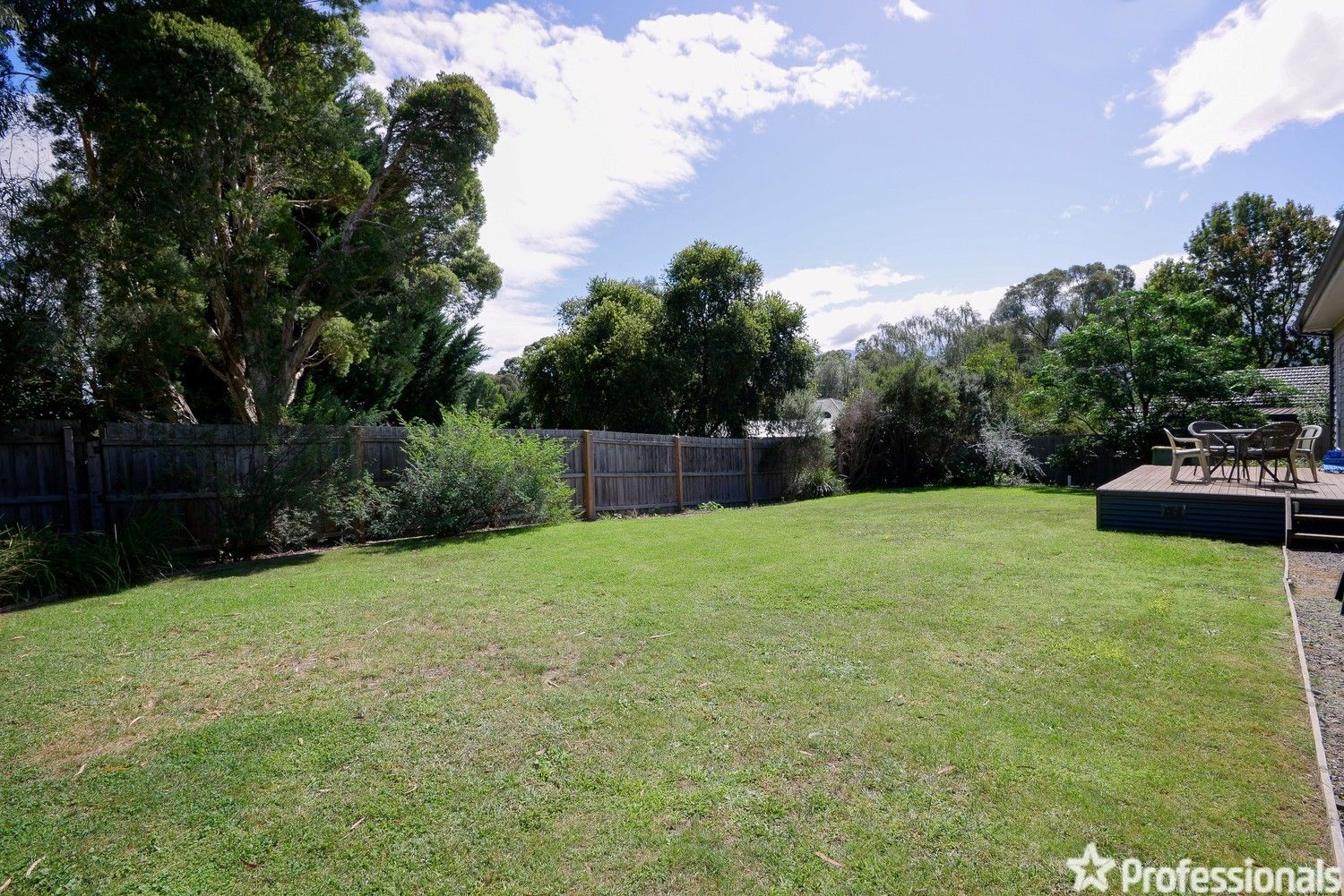 2/90 Little Yarra Road, Yarra Junction VIC 3797, Image 2