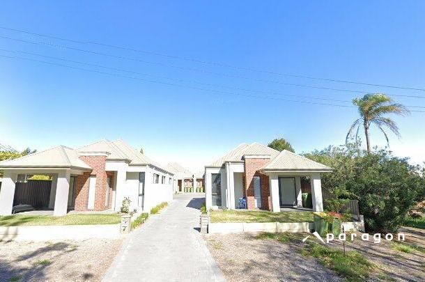 3 bedrooms Villa in 2/18 Jakobsons Way MORLEY WA, 6062
