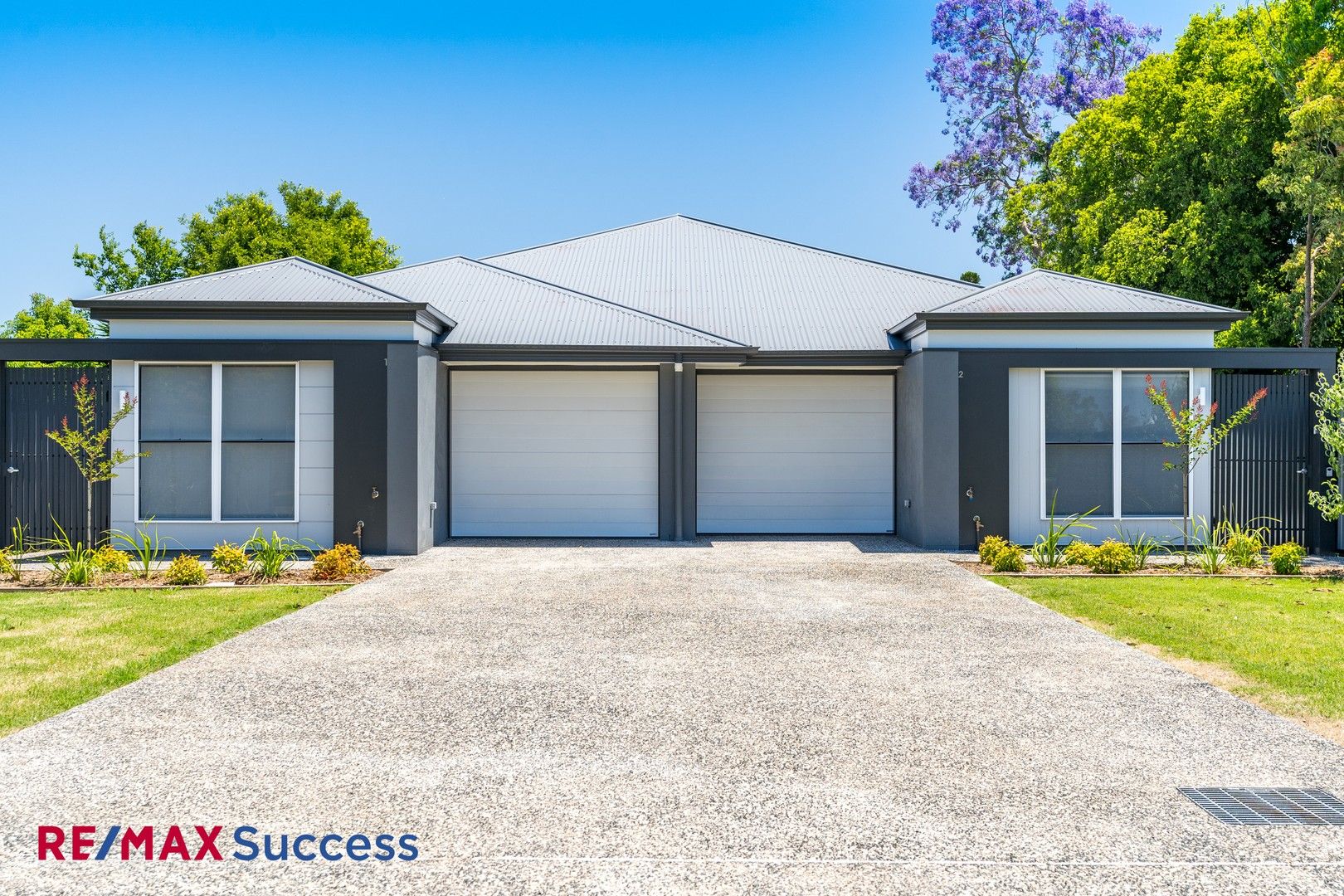 2 bedrooms Apartment / Unit / Flat in 1/1A Lendrum Street NEWTOWN QLD, 4350