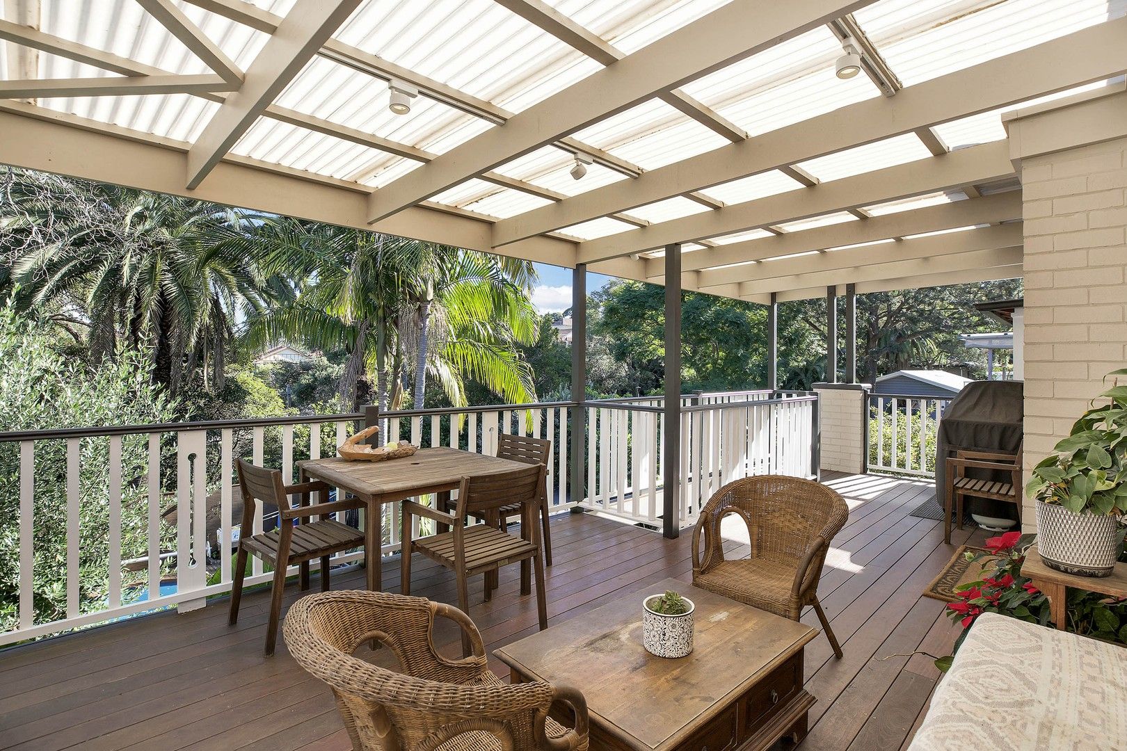 3 bedrooms House in 17b Neirbo Avenue HURSTVILLE NSW, 2220